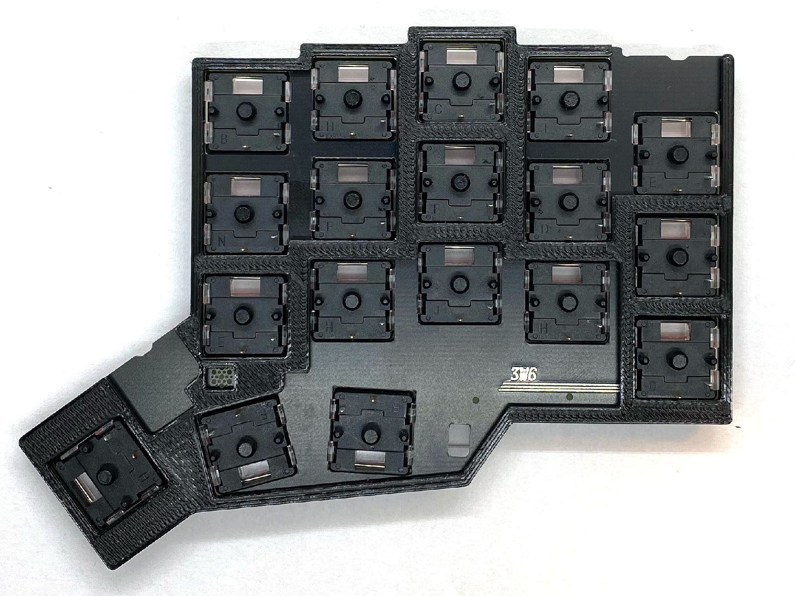 3w6 3d printed spacer plates on top of the PCB's